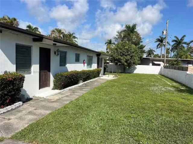 Condo for rent in Hollywood