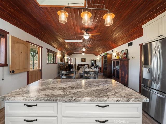 House for sale in Anza, California