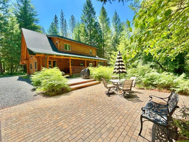 House for sale in Rogue River