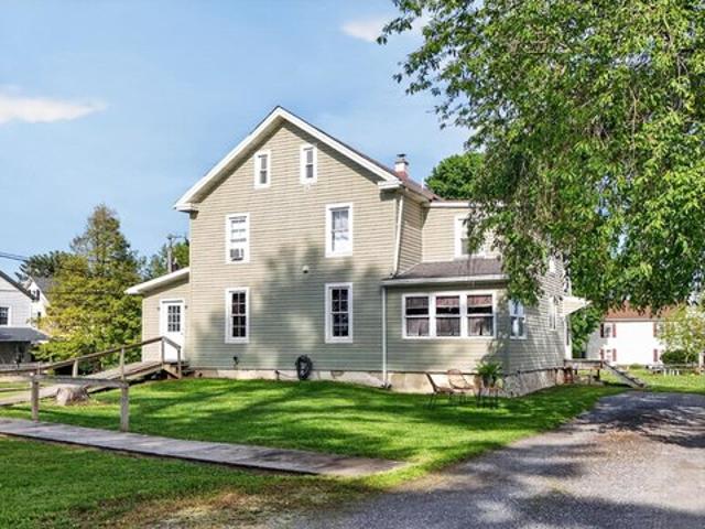 House for sale in Kinzers, Pennsylvania