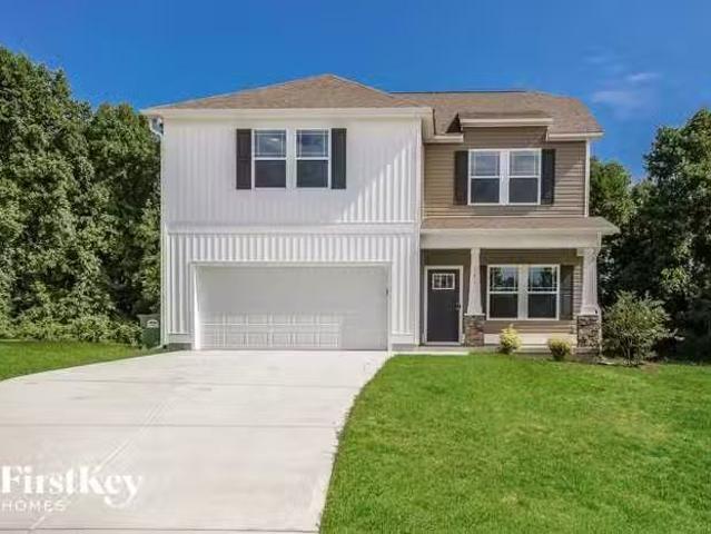 House for rent in Clayton