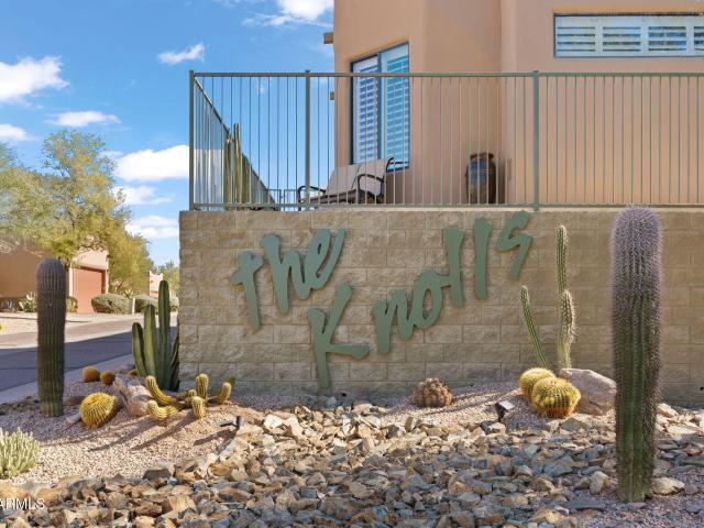 Townhouse for sale in Cave Creek