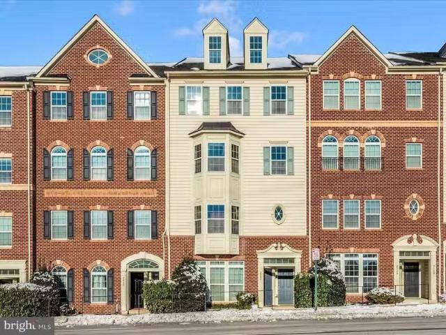 Condo for rent in Frederick