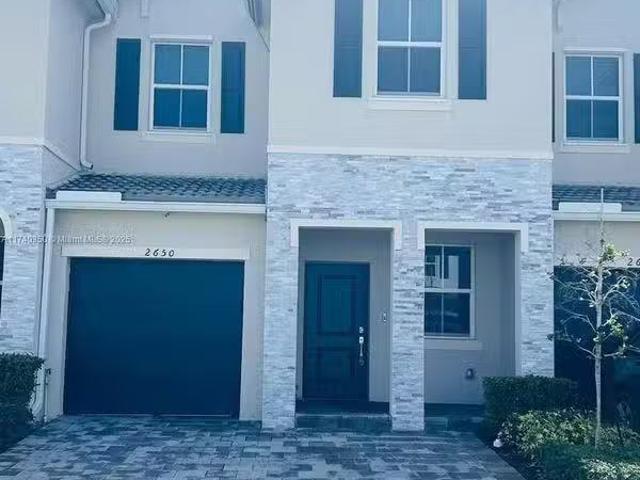 Condo for rent in Homestead
