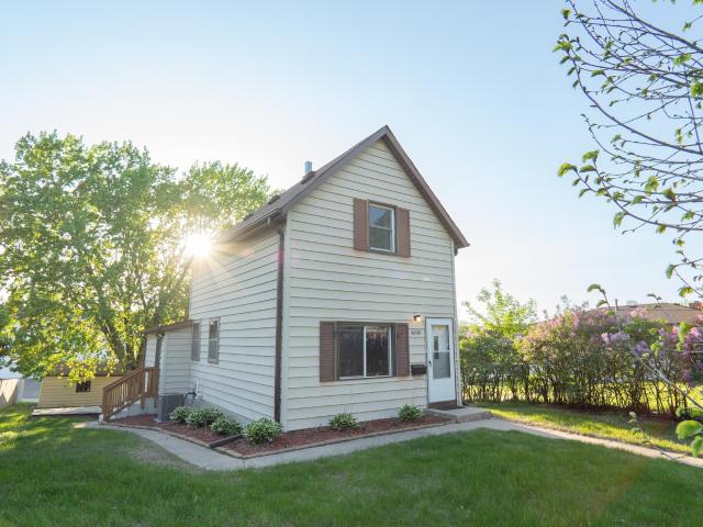 House for sale in Hennepin, Minnesota