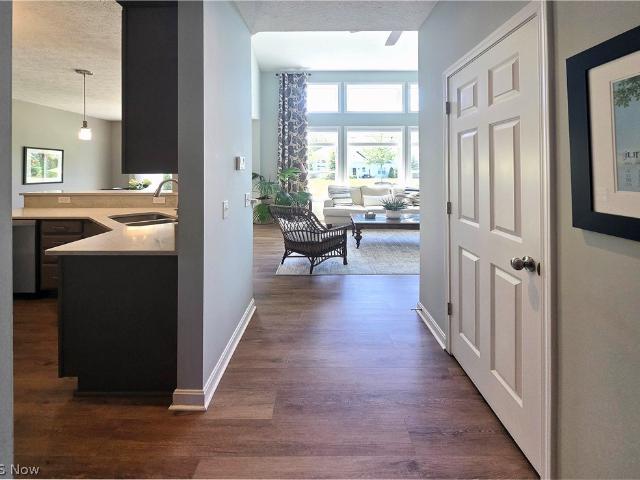 Townhouse for sale in Avon Lake, Ohio
