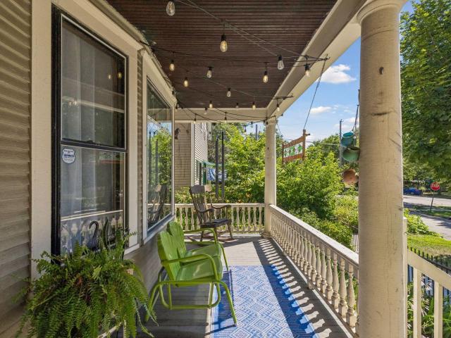 House for sale in Dayton's Bluff, Ramsey