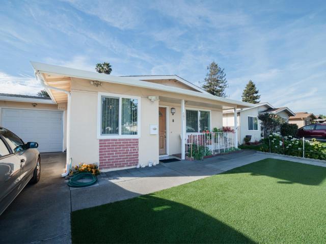 House for sale in Freedom, California