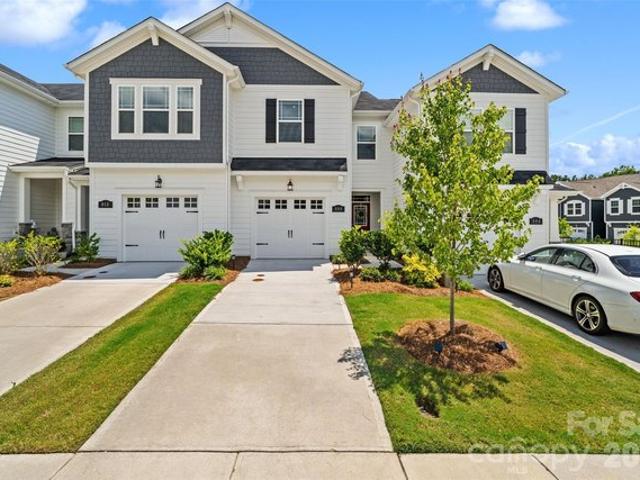 Townhouse for sale in Clover, South Carolina