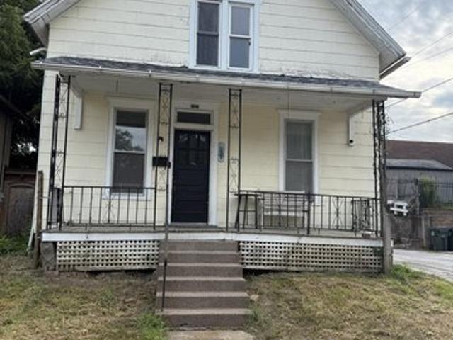 House for sale in Muscatine, Iowa