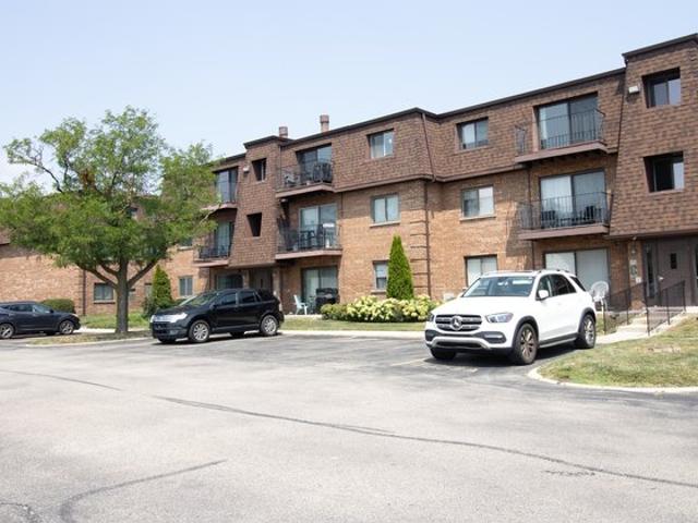 Condo for sale in Glenview, Illinois