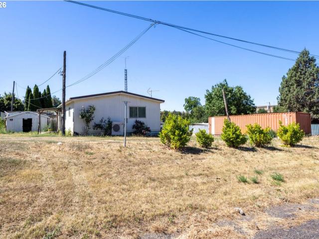 House for sale in Oregonia