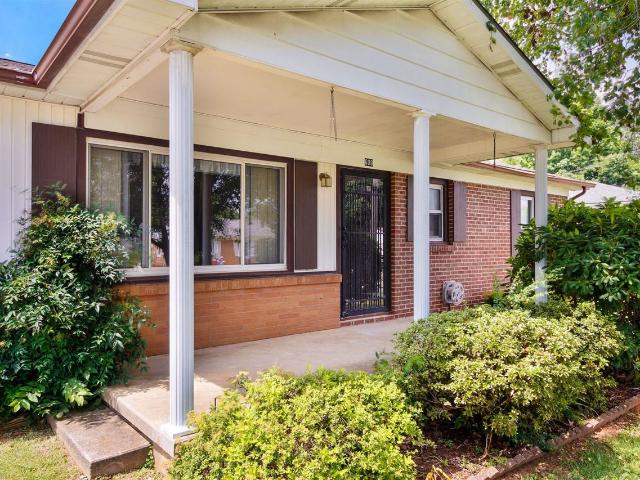 House for sale in Cave City, Kentucky