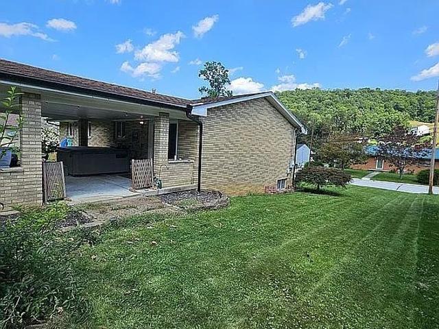 House for sale in Toronto, Ohio