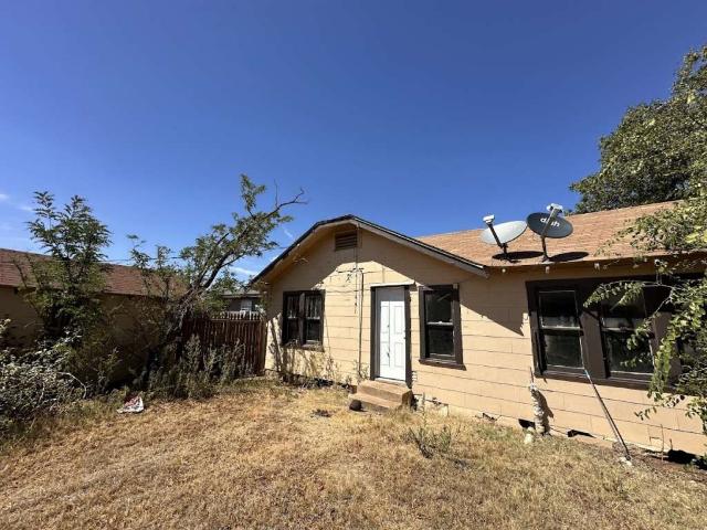 House for sale in Fisher, Texas