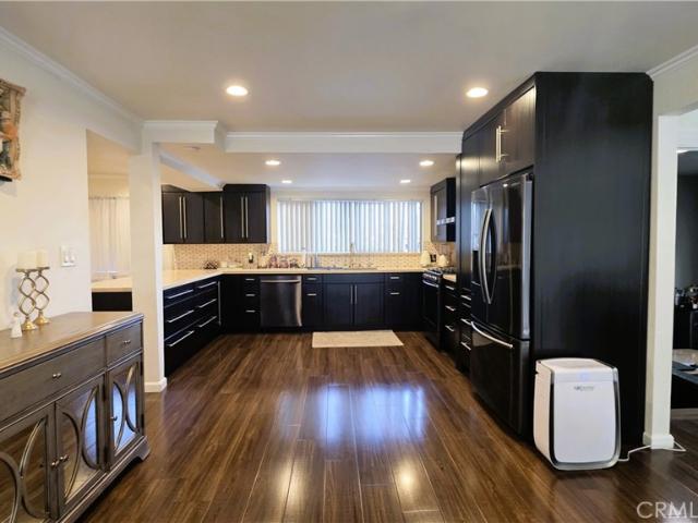 Townhouse for sale in Glendale, California