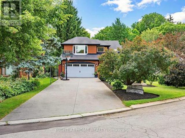 House for sale in Ancaster, Ontario