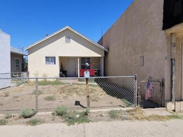House for sale in South Taft, Taft