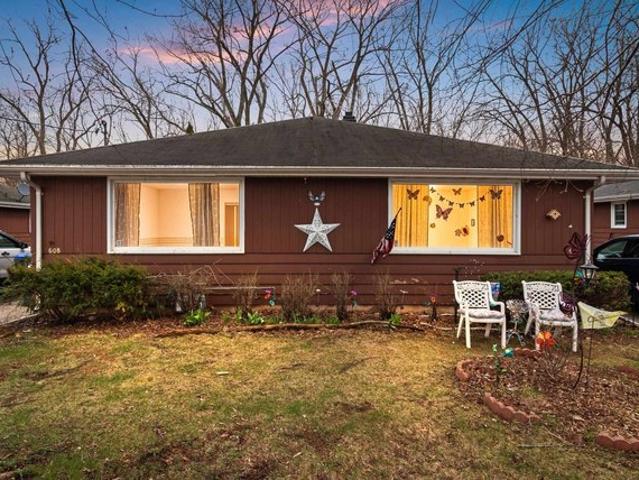House for sale in Neenah, Wisconsin