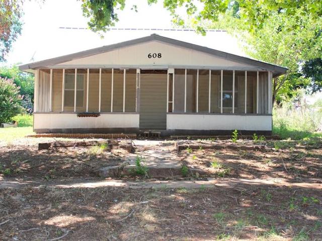 House for sale in Ryan, Oklahoma