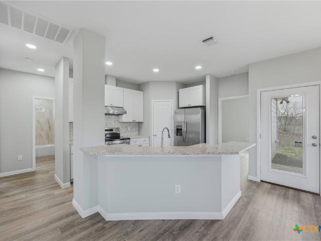 House for sale in Nixon, Texas