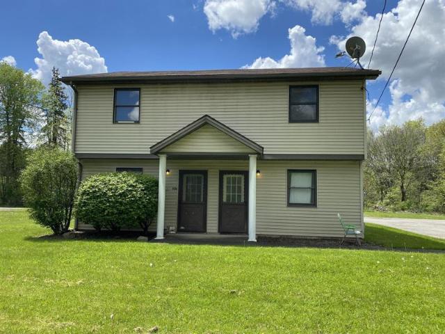Condo for rent in Youngstown