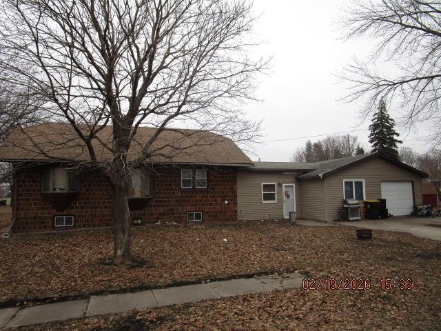 House for sale in Bricelyn, Minnesota