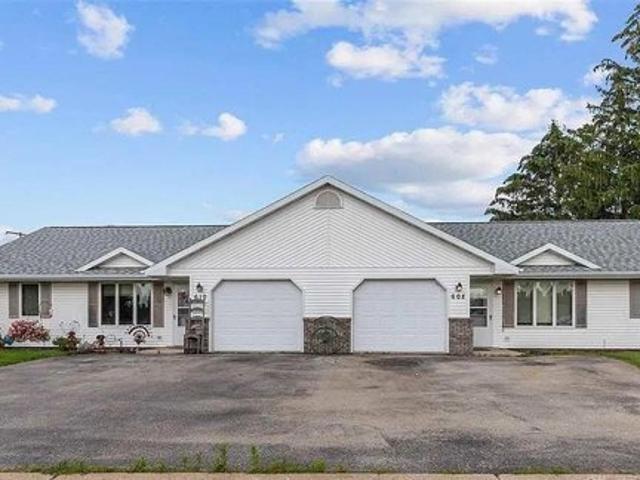 House for sale in Black Creek, Outagamie County