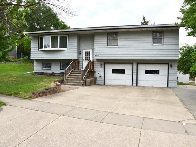 House for sale in Pierre, South Dakota