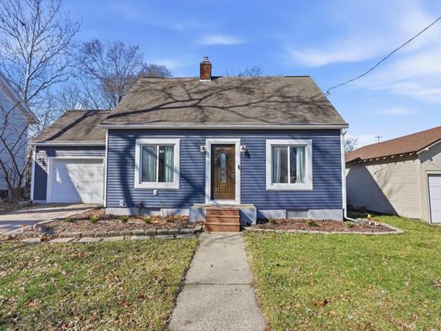 House for sale in Fenton, Michigan