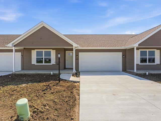 Condo for sale in Fisher, Illinois