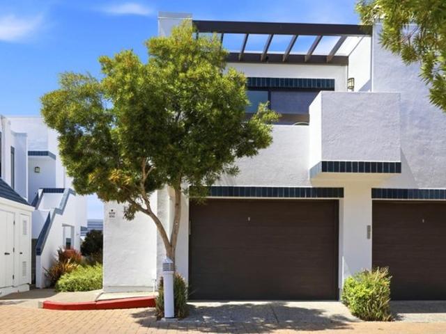 Condo for sale in San Mateo, California
