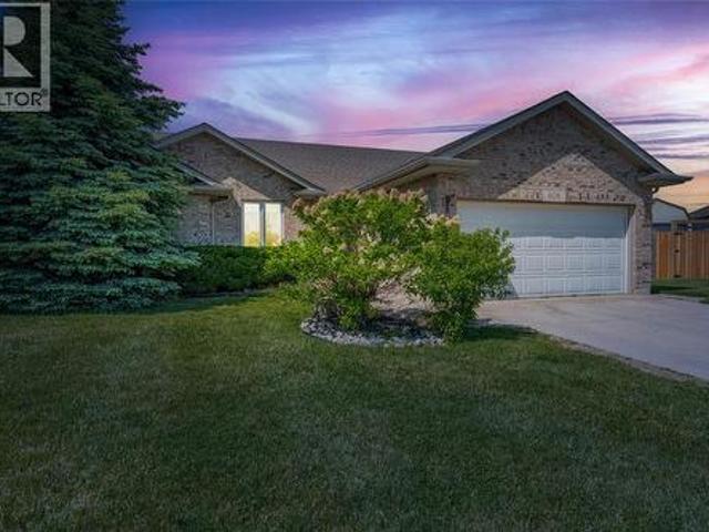 House for sale in St. Clair, Ontario