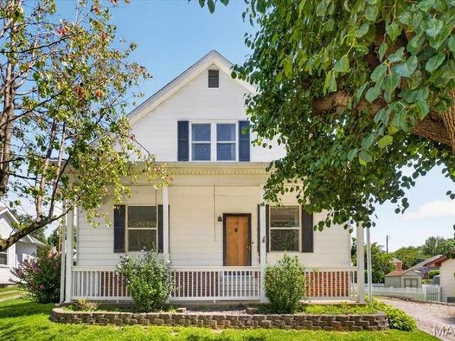 House for sale in Monroe, Illinois