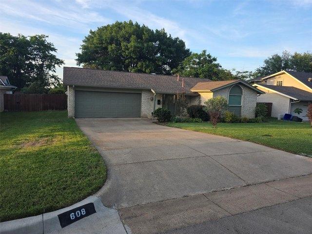 House for sale in Euless, Texas