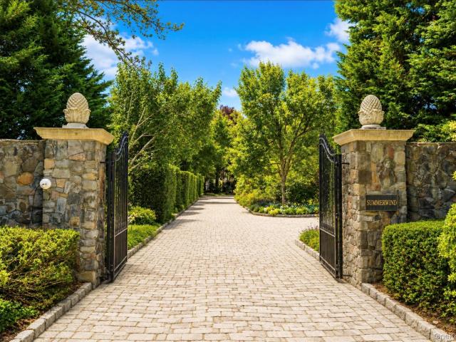 House for sale in Bohemia, New York
