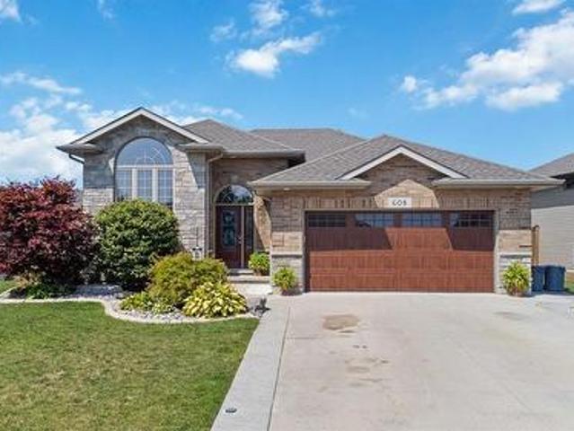 House for sale in St. Clair, Ontario