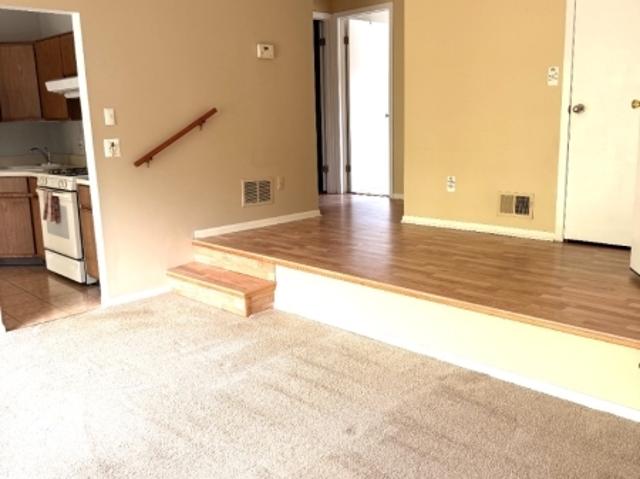 Condo for sale in Clarksville, Glen Gardner