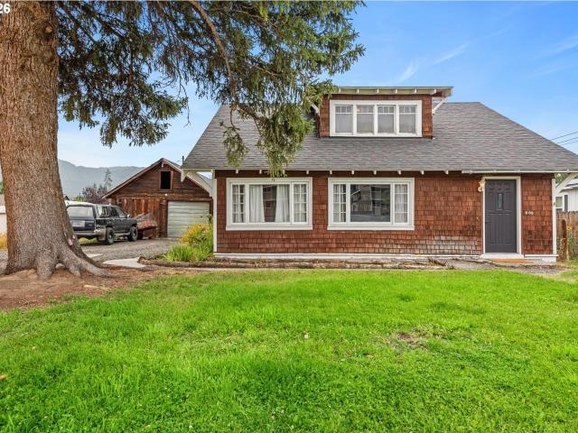 House for sale in Oregonia