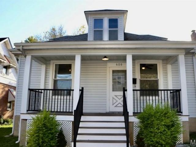 House for sale in Downtown Washington, Washington