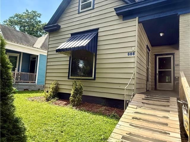 House for sale in New Albany, Indiana