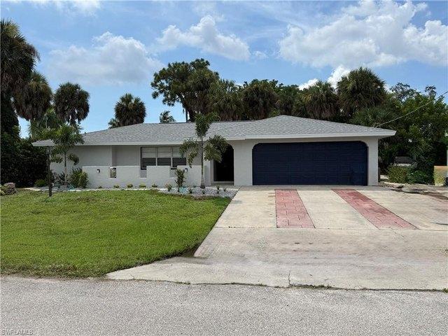 House for sale in Fort Myers, Florida