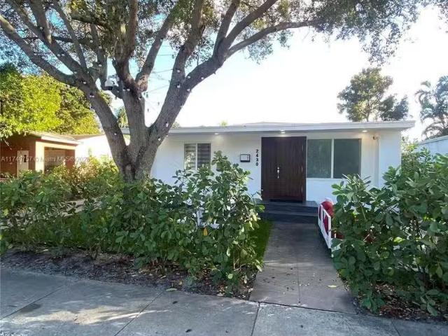 Condo for rent in Hollywood Condo for rent in Hollywood