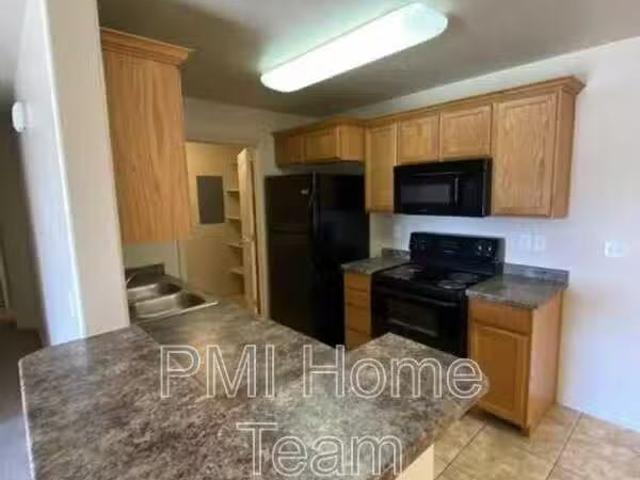 Condo for rent in Ogden