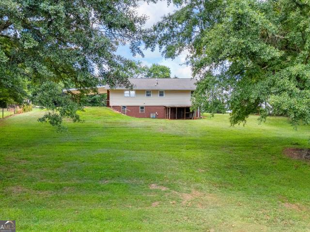 House for sale in Carnesville, Georgia