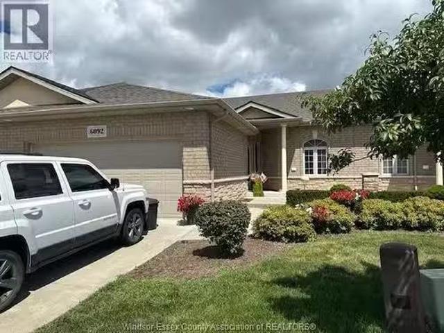 Condo for rent in Maidstone, Ontario