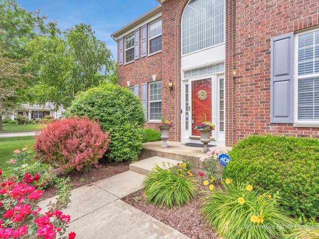 House for sale in Hoffman Estates, Illinois