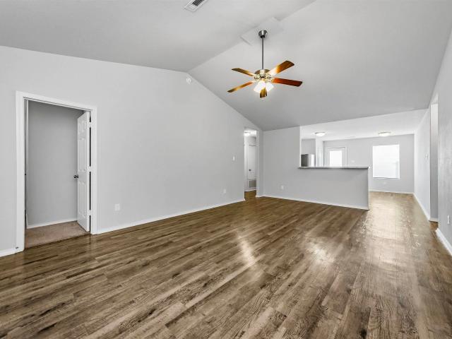 House for sale in Woodland Hills, Alexander