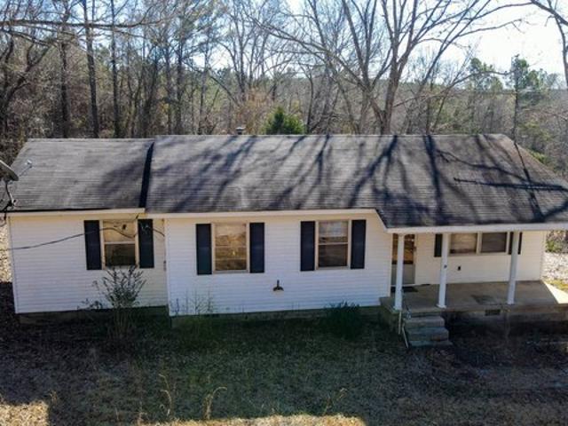 House for sale in Hamilton, Alabama