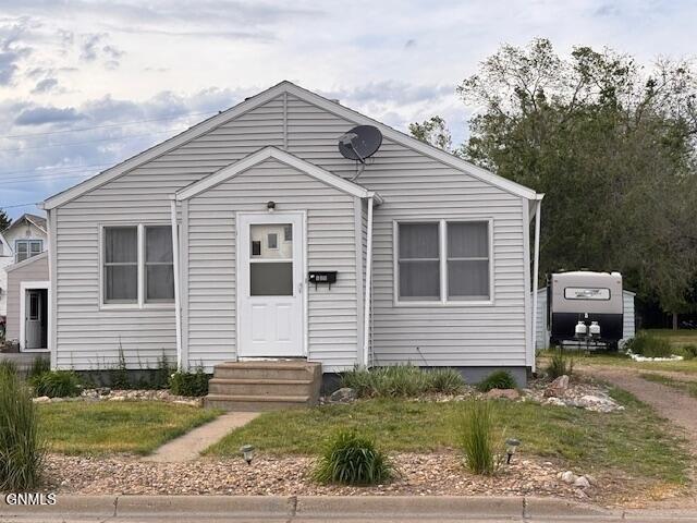 House for sale in Plentywood, Montana